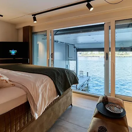 Nomad Water Appartement *